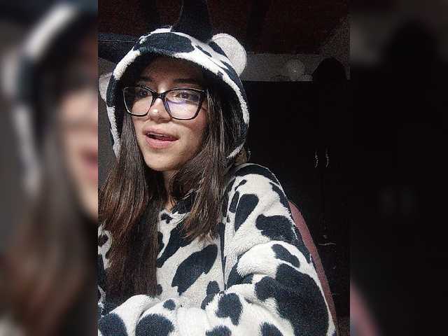 silentgirl live cam on BongaCams