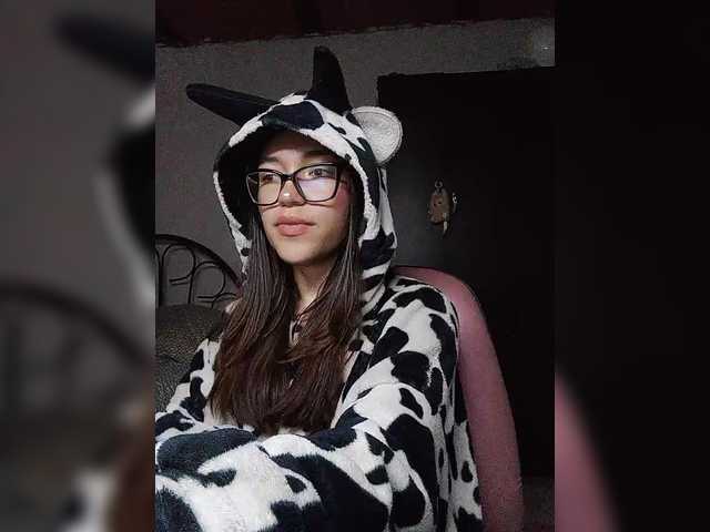 silentgirl live cam on BongaCams