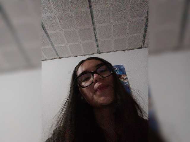 silentgirl live cam on BongaCams