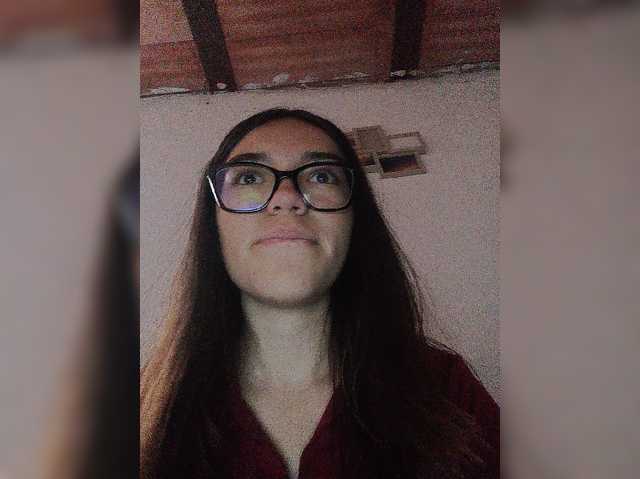silentgirl live cam on BongaCams