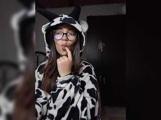 silentgirl live cam on BongaCams