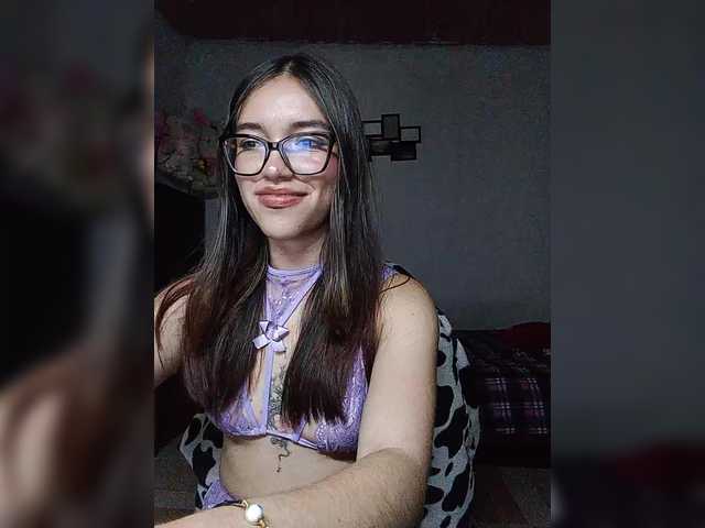 silentgirl live cam on BongaCams