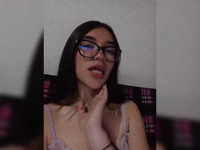 silentgirl live cam on BongaCams