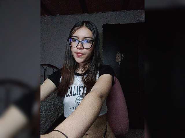 silentgirl live cam on BongaCams
