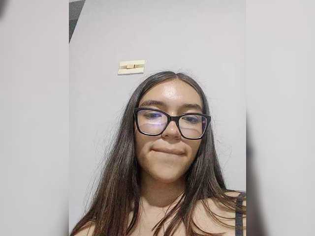 silentgirl live cam on BongaCams
