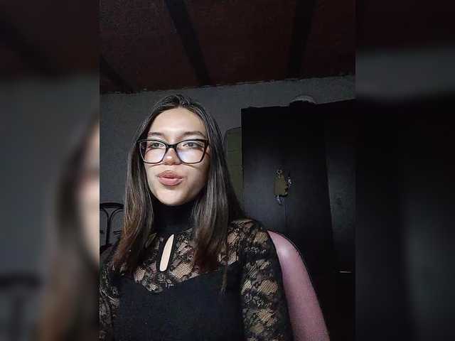 silentgirl live cam on BongaCams
