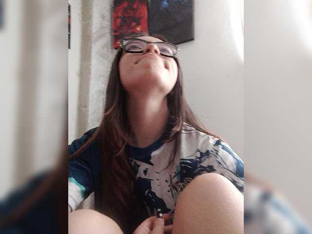 silentgirl live cam on BongaCams