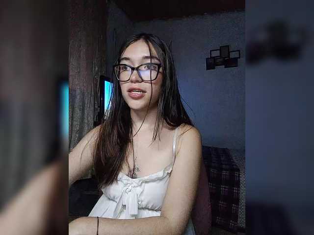 silentgirl live cam on BongaCams