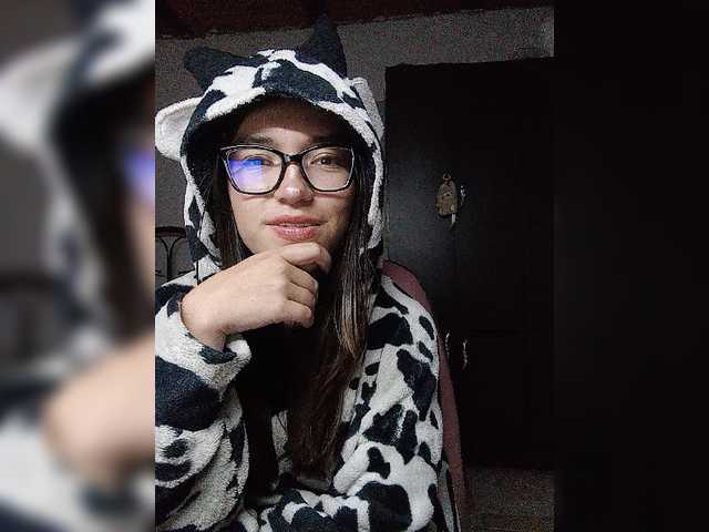 silentgirl live cam on BongaCams