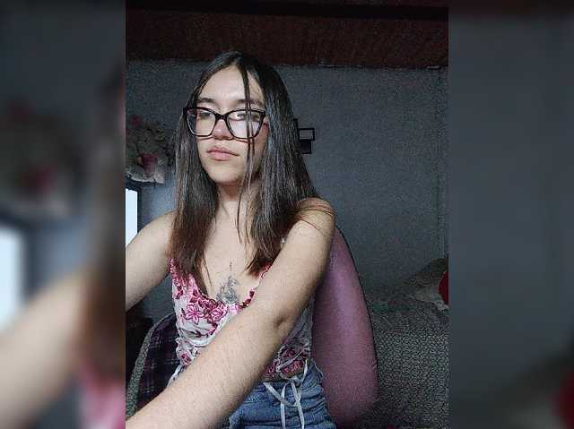 silentgirl live cam on BongaCams