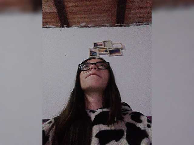 silentgirl live cam on BongaCams