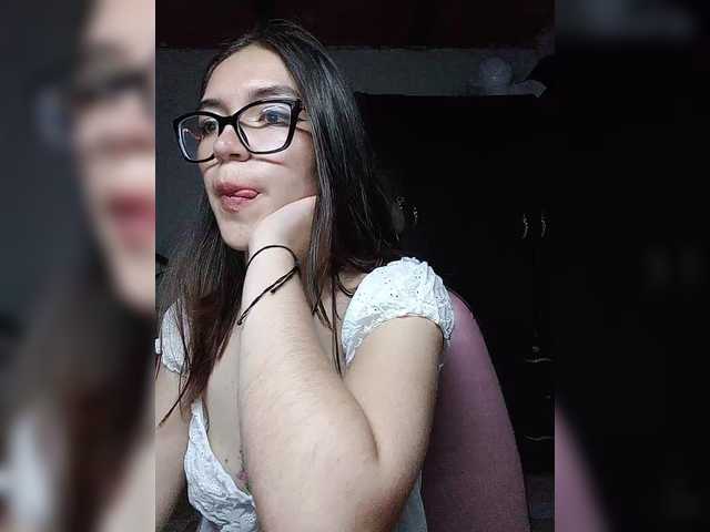 silentgirl live cam on BongaCams