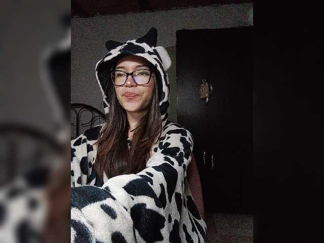 silentgirl live cam on BongaCams