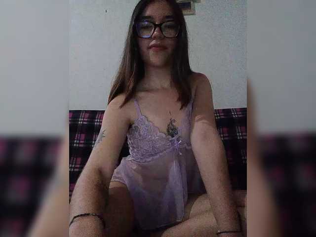 silentgirl live cam on BongaCams