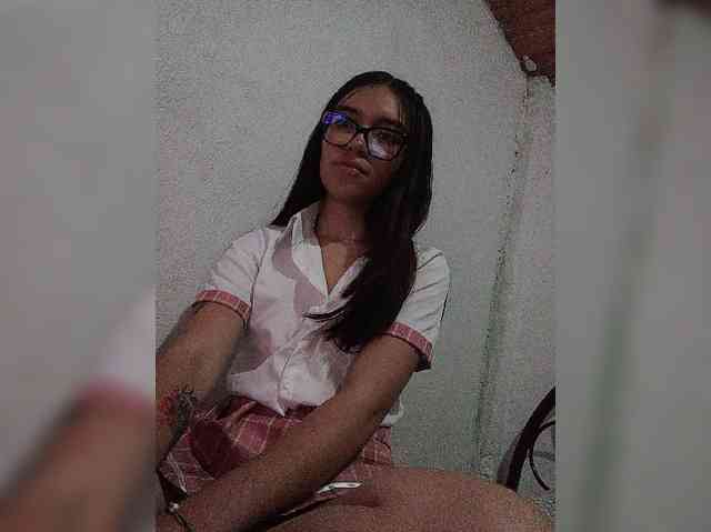 silentgirl silentgirl