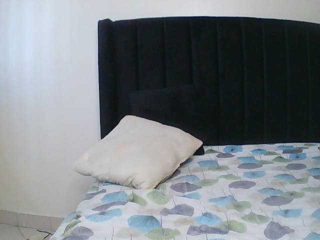 SexxyNaia live cam on BongaCams