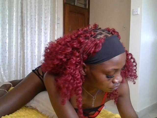 SexxyNaia live cam on BongaCams