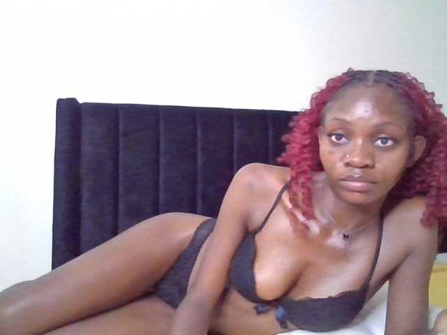 SexxyNaia live cam on BongaCams