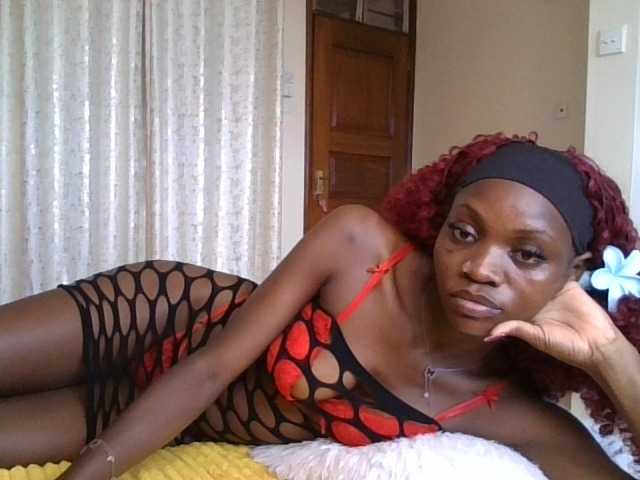 SexxyNaia live cam on BongaCams