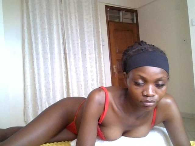SexxyNaia live cam on BongaCams