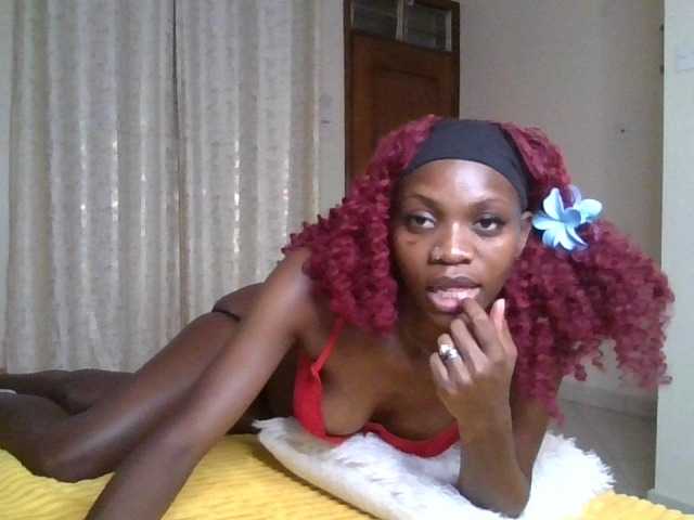 SexxyNaia