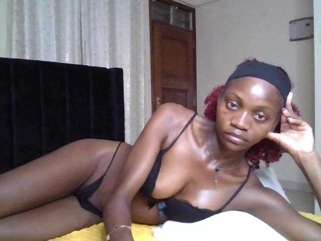 SexxyNaia live cam on BongaCams