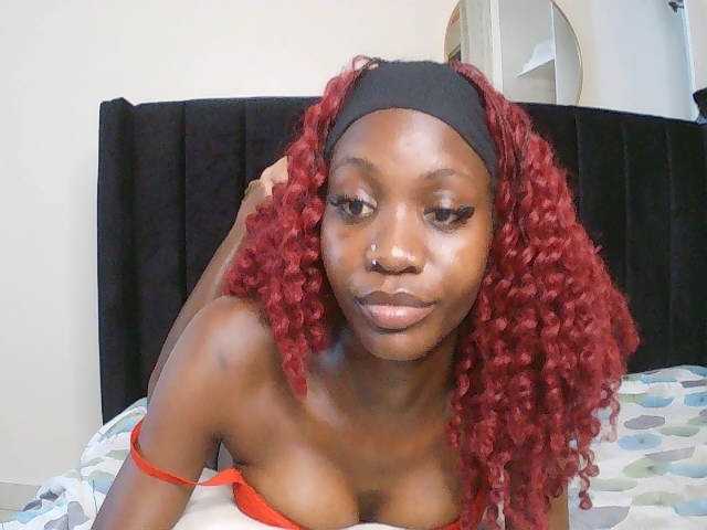 SexxyNaia live cam on BongaCams