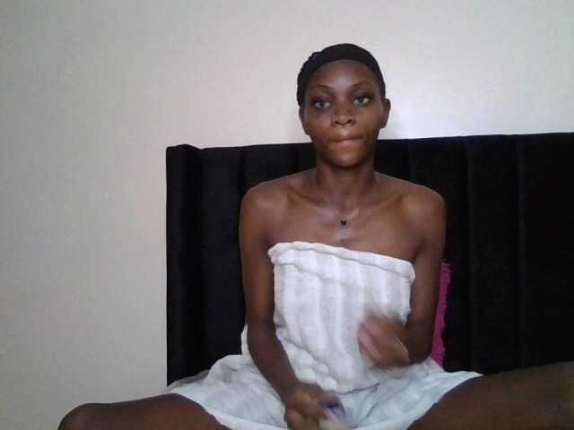 SexxyNaia live cam on BongaCams