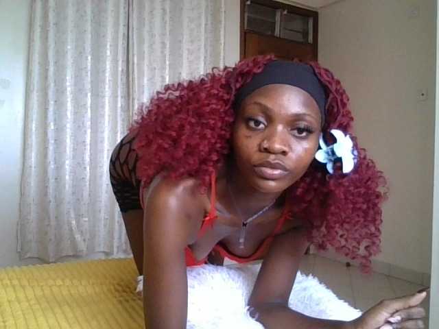 SexxyNaia live cam on BongaCams