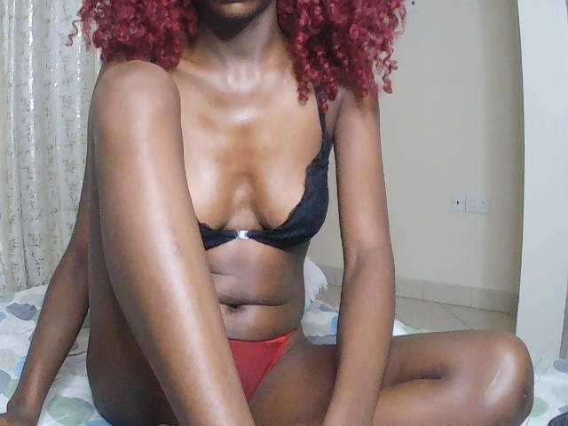 SexxyNaia