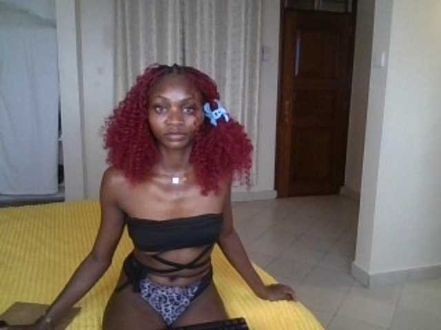 SexxyNaia live cam on BongaCams