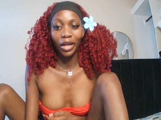 SexxyNaia