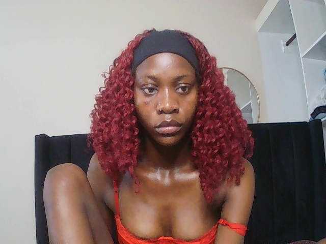 SexxyNaia