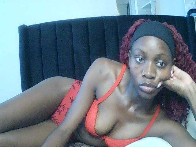SexxyNaia