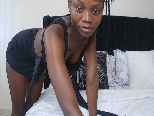 SexxyNaia live cam on BongaCams