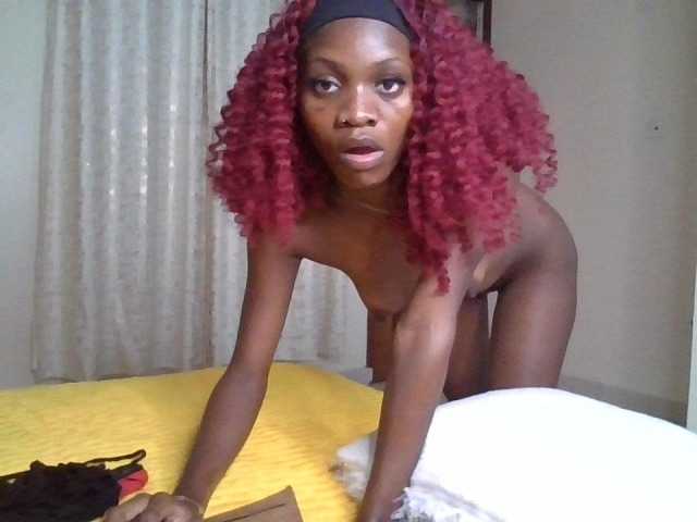 SexxyNaia live cam on BongaCams
