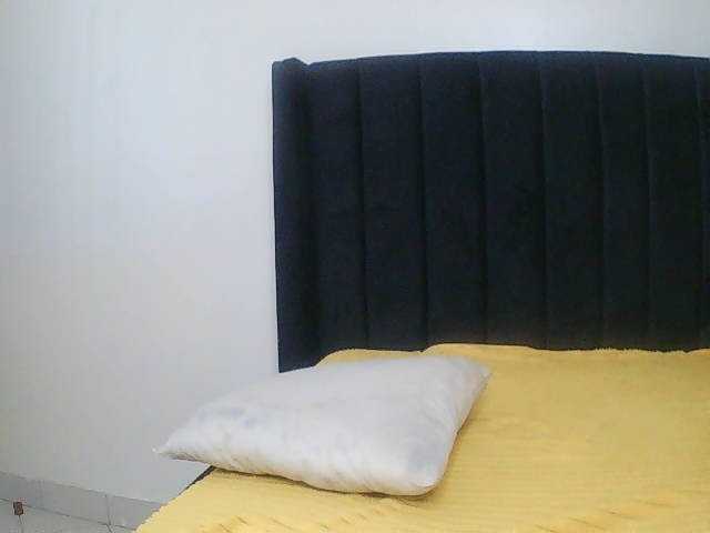 SexxyNaia live cam on BongaCams