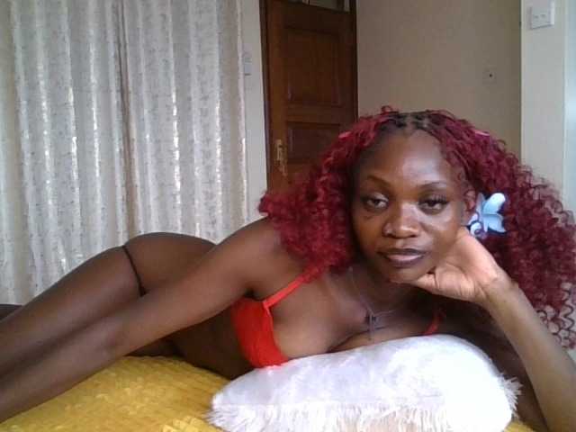 SexxyNaia live cam on BongaCams