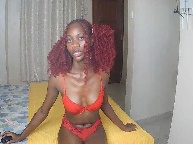 SexxyNaia