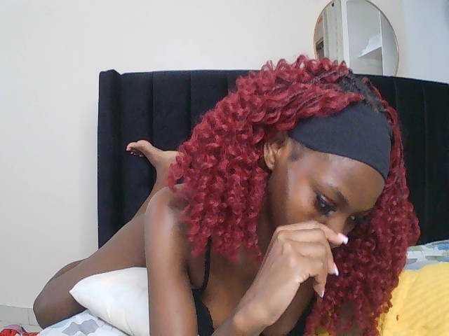 SexxyNaia live cam on BongaCams