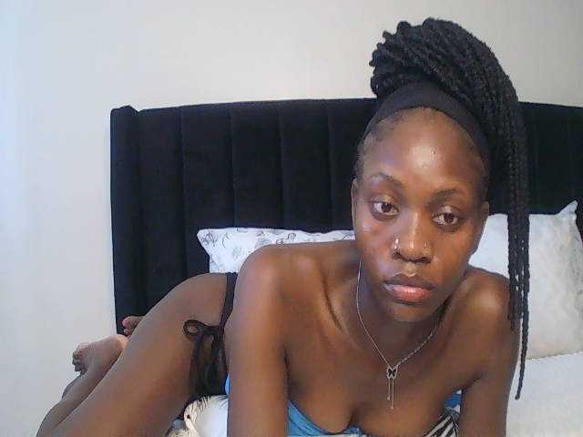 SexxyNaia live cam on BongaCams
