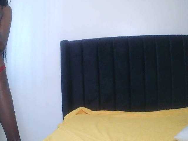 SexxyNaia live cam on BongaCams
