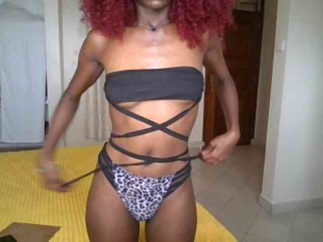 SexxyNaia