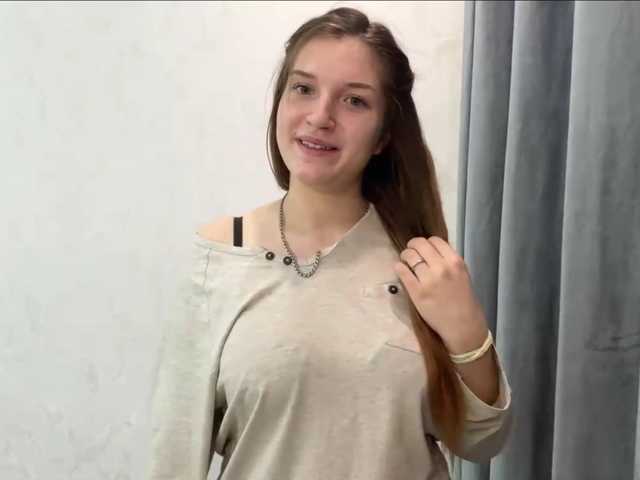 FinnaFlower live cam on BongaCams