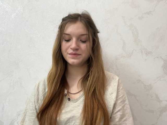 FinnaFlower live cam on BongaCams