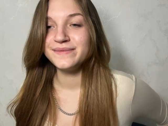 FinnaFlower live cam on BongaCams