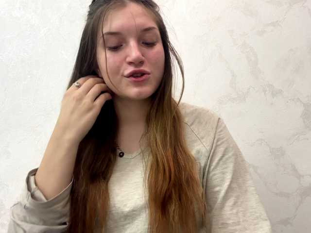 FinnaFlower live cam on BongaCams