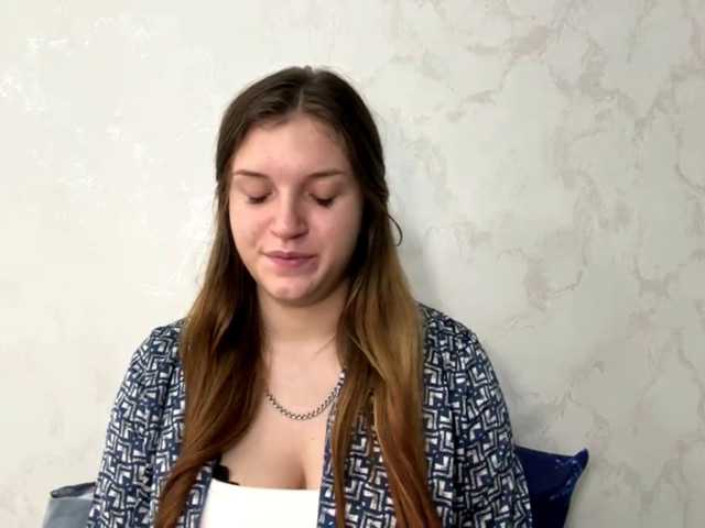 FinnaFlower live cam on BongaCams