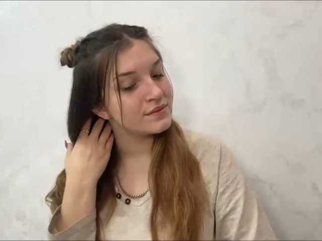 FinnaFlower live cam on BongaCams