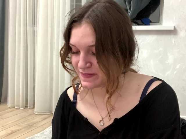 FinnaFlower live cam on BongaCams